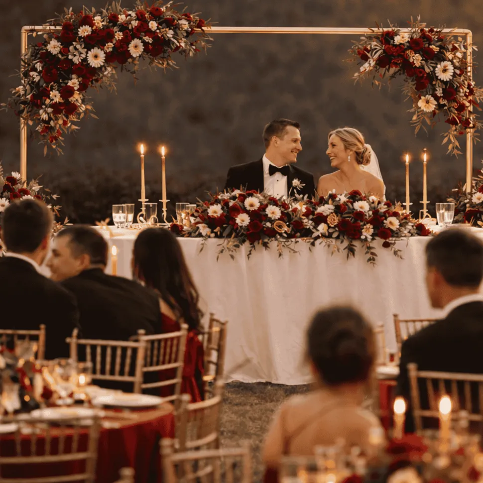3.5ft H x 6.5ft W – Gold Metal Over-the-Table Rod Stand with Adjustable Hanging Bar & Clamps
